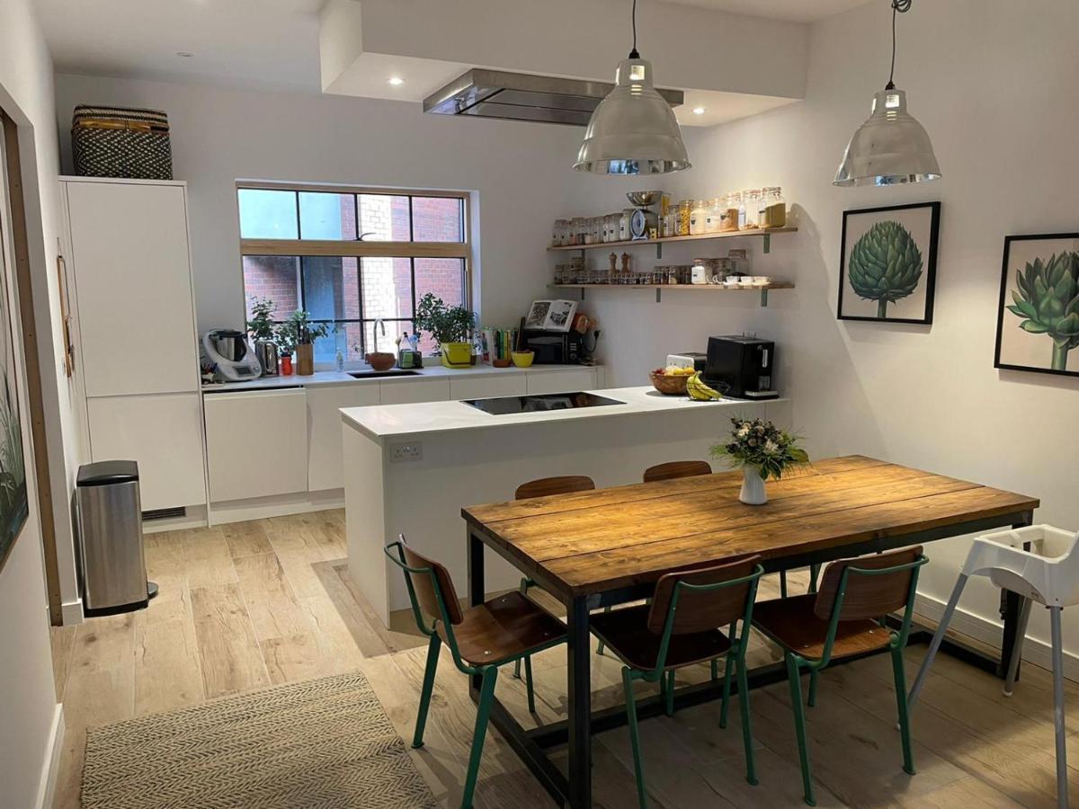 Ideal Bristol Getaway - 3 Bed Harbourside Home Εξωτερικό φωτογραφία