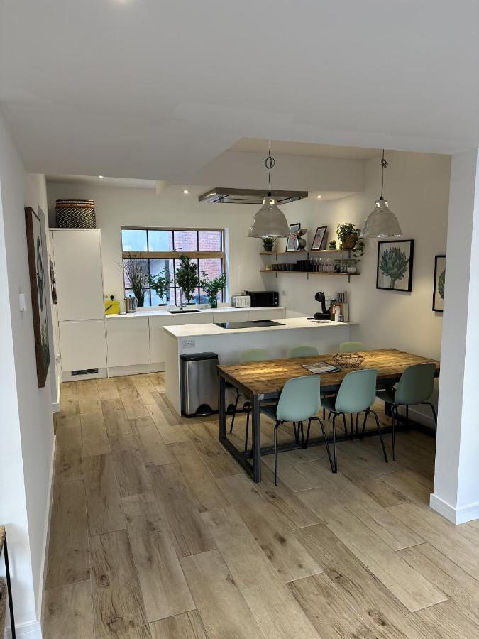 Ideal Bristol Getaway - 3 Bed Harbourside Home Δωμάτιο φωτογραφία